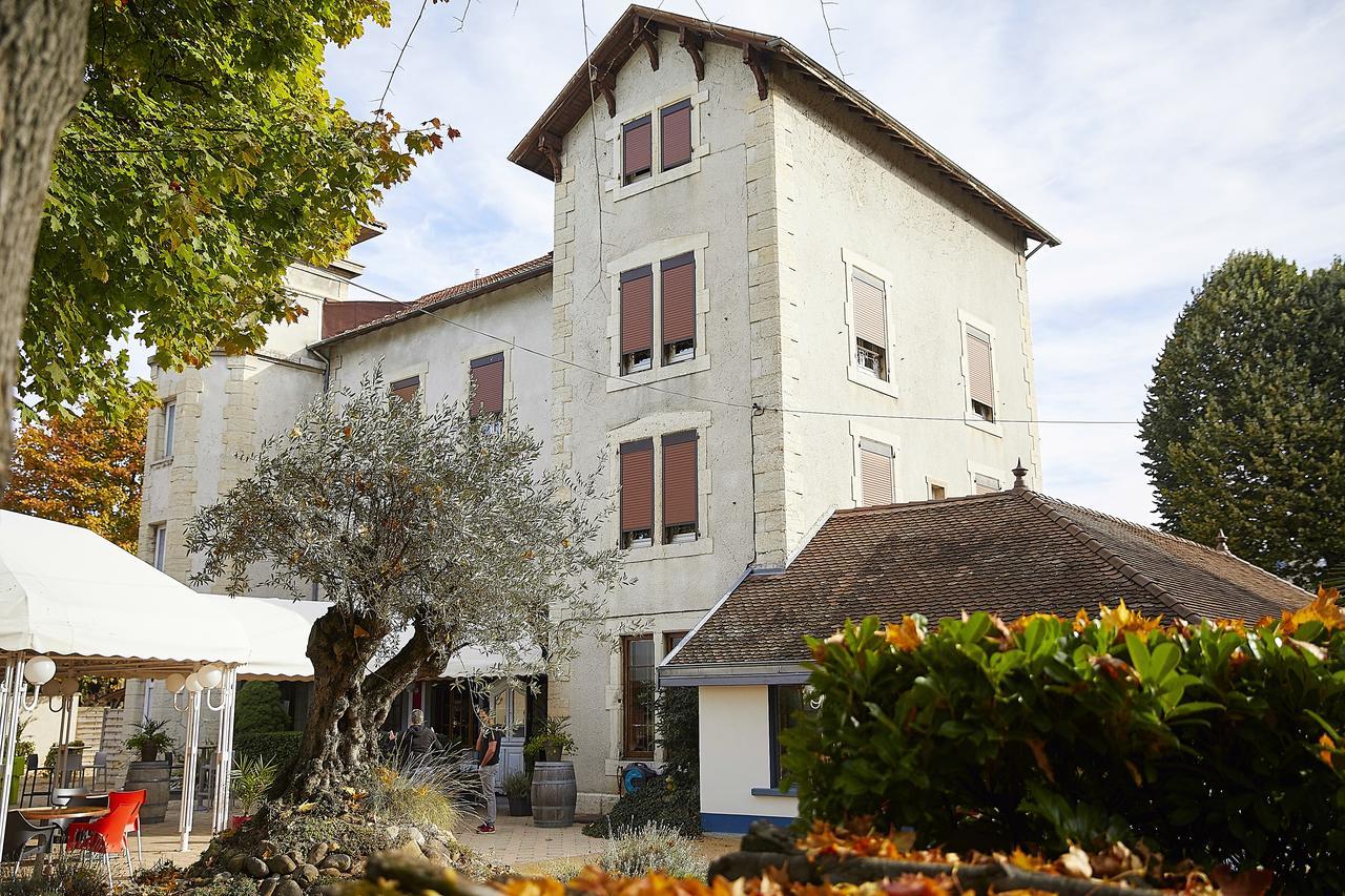 Hotel La Commanderie de Champarey Bourgoin-Jallieu Exterior foto